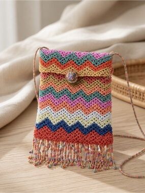 ❤️ Small Vibrant Red and Pink Mini Bag with Zigzag Design